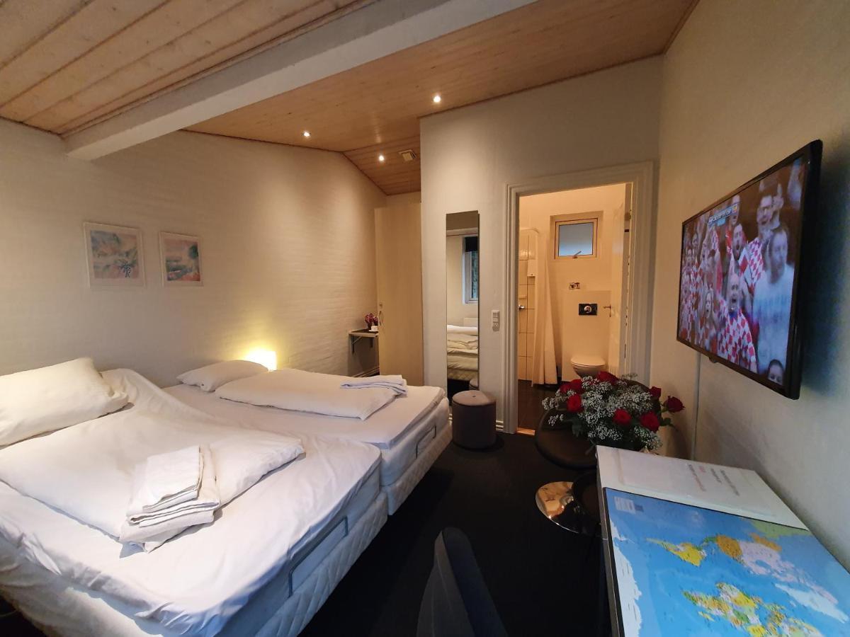 הולסטברו Bente'S Guesthouse מראה חיצוני תמונה