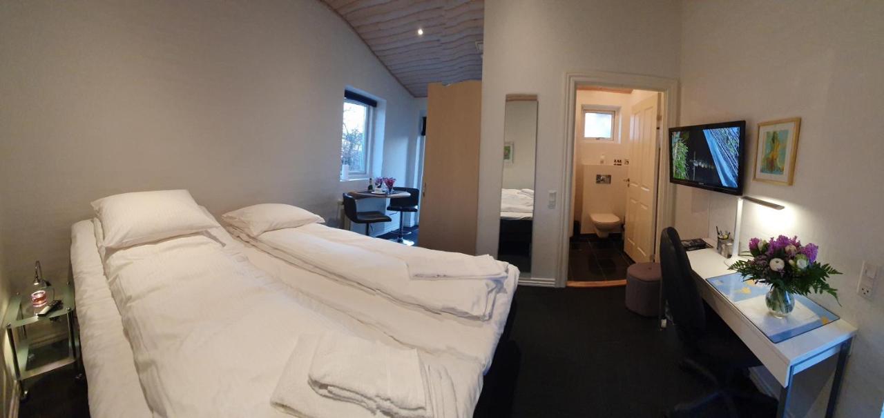 הולסטברו Bente'S Guesthouse מראה חיצוני תמונה